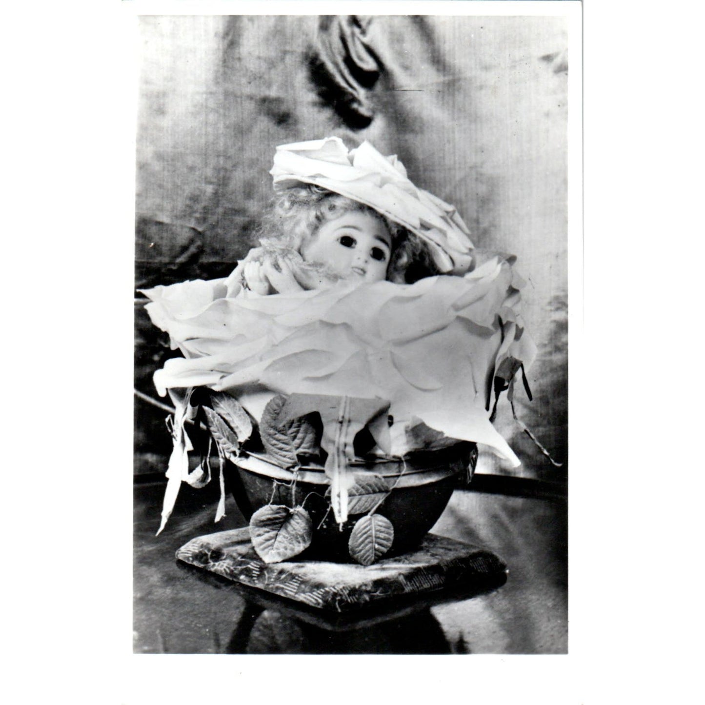 Automaton Rose Doll - Warwick Doll Museum Original Postcard PB8