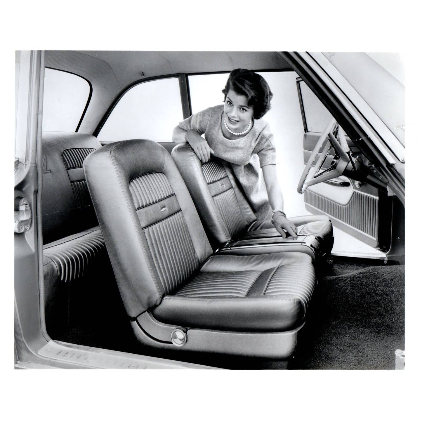 c1960 Original Press Photo 1961 Ford Futura Front Interior Promo AE1