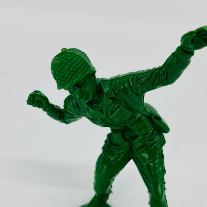 1960s Large Jumbo 5-6” Green Plastic Toy Soldier Throwing Grenade TD9