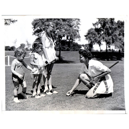 1943 Original Press Photo Ladies' Golf Helen Filkey DeVry Chicago ~7x9 AD1