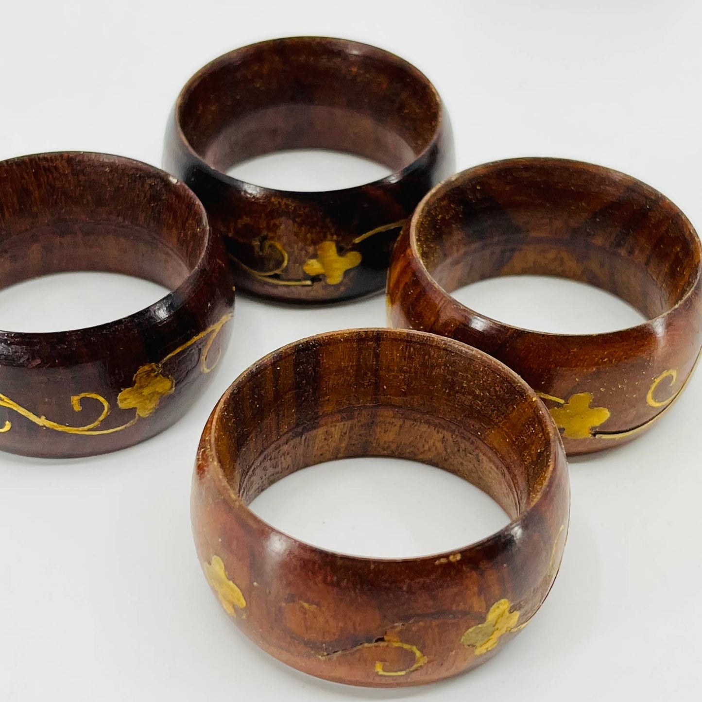 VINTAGE Art Nouveau Napkin Bands Rings Wood w/ Brass Inlay Set of 10 TD2
