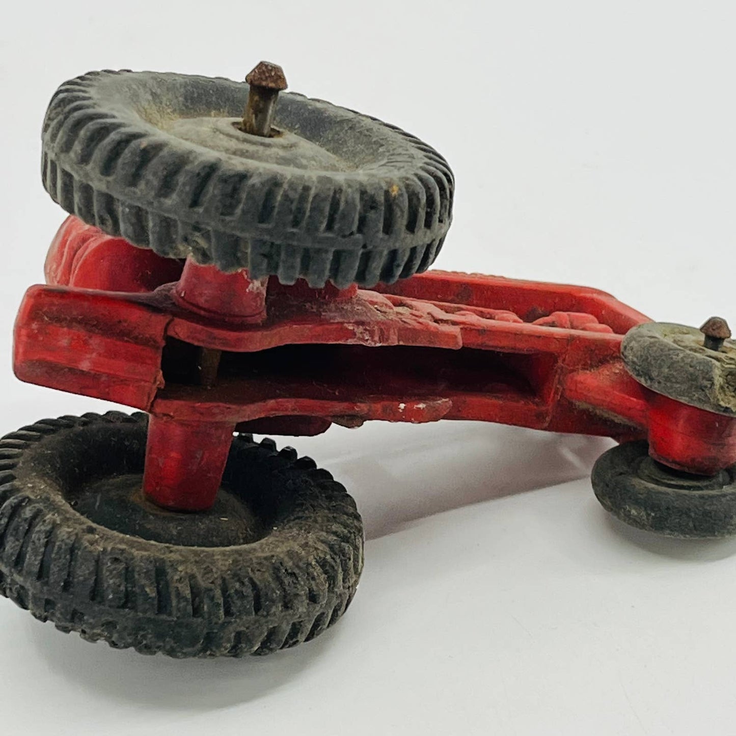 Vintage 1950s Farming Auburn Co Red Rubber Toy Tractor w/ Black Wheels TB6