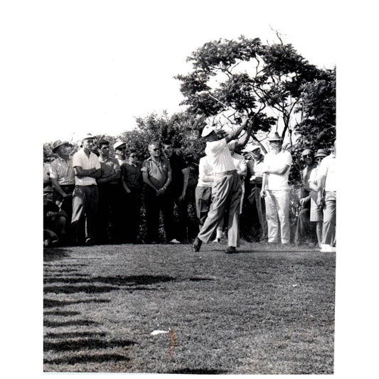 1961 Press Photo Golf Jay Herbert 18th South Shore Country Club Hingham 8x10 AD2