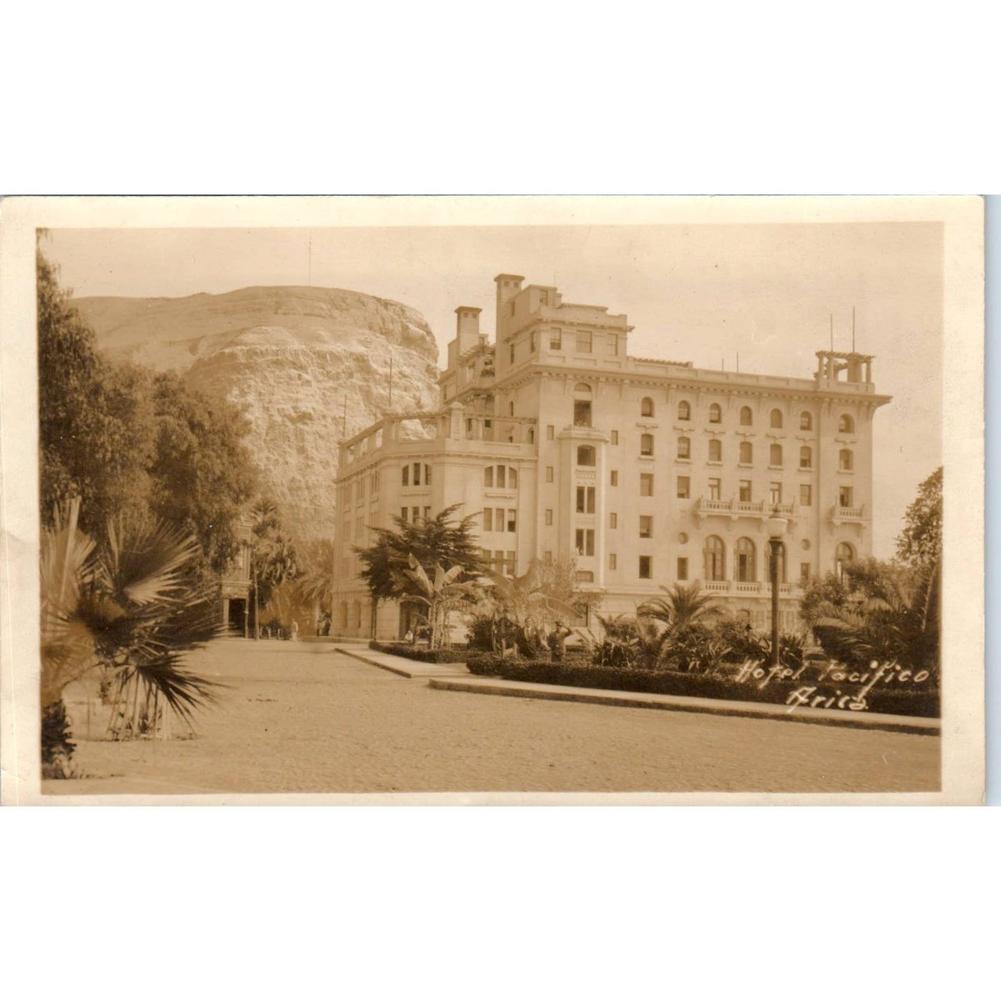 Hotel Pacifico Arica Chile - Original RPPC Postcard TJ9-P1