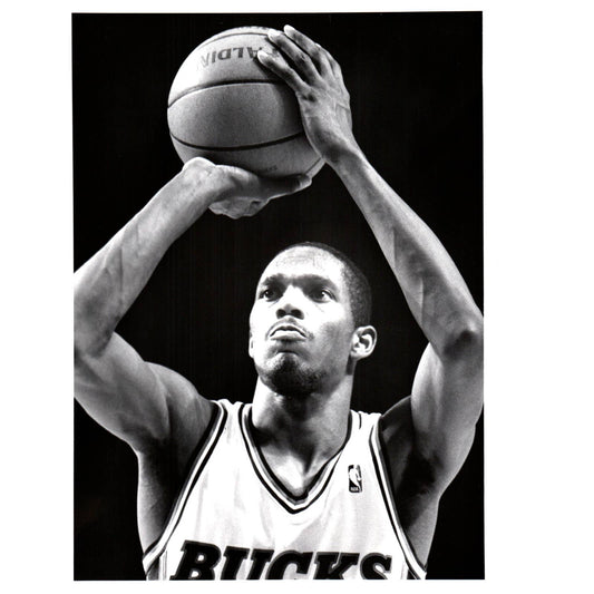 1988 Press Photo Basketball NBA Milwaukee Bucks Jerry Reynolds 8x10" AD3