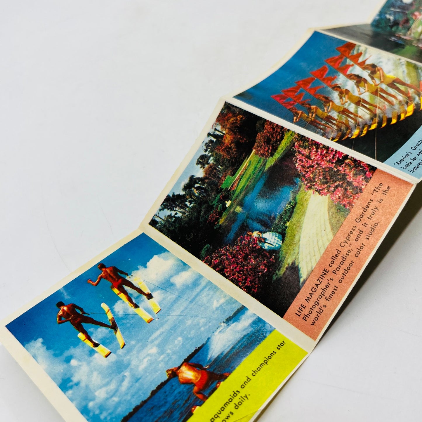 1960s Cypress Gardens FL Water Skiing Brochure Booklet Pamphlet 2.5 x 3.5 AK7-M7