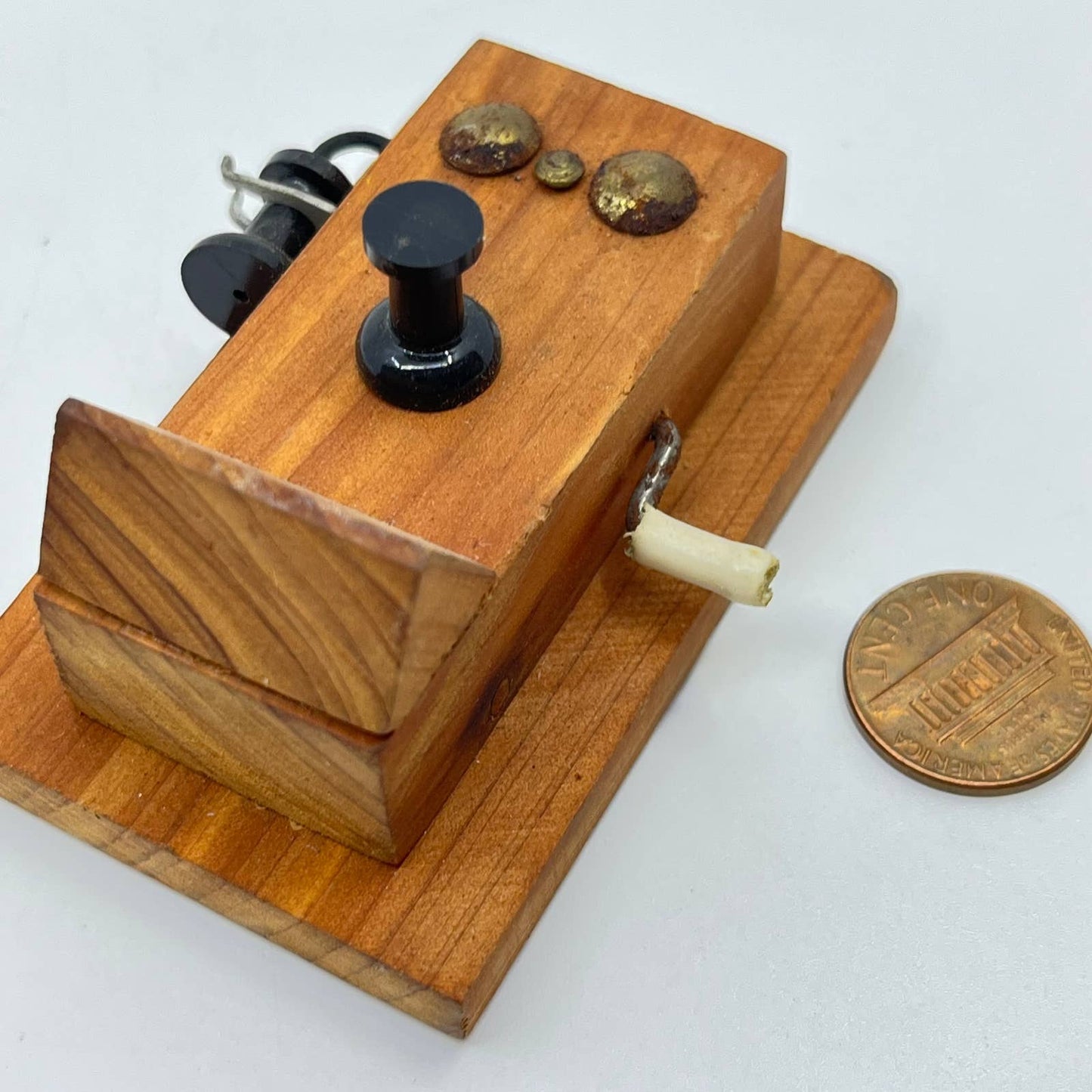 Vintage Handmade Cedar Old Fashioned Telephone Magnet Doll House Furniture TF7-6