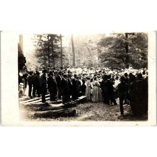Antique RPPC Postcard Large Outdoor Gathering of Victorian Men and Women SE8