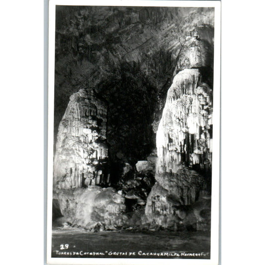 Torres De Catedral Grutas De Cacahuamilpa Mexico - Original RPPC Postcard TJ7-MP