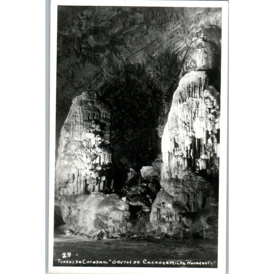 Torres De Catedral Grutas De Cacahuamilpa Mexico - Original RPPC Postcard P3-8