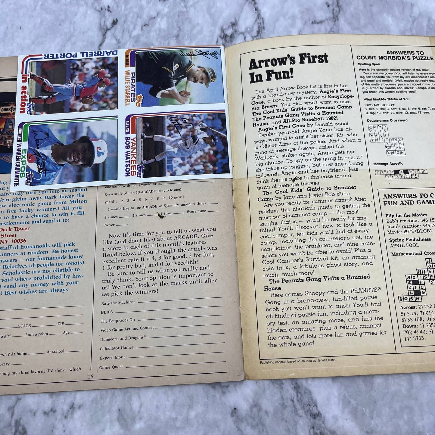 1982 DYNAMITE Magazine #94 Melissa Gilbert w/Baseball Cards TJ4