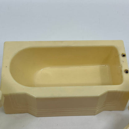 1946 RENWAL White Tub, Sink, Toilet & Red Scale Hard Plastic Dollhouse Lot TC3