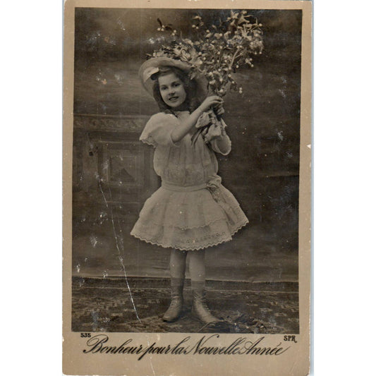 1912 Little French Girl Happy New Year Original Postcard TK1-P1