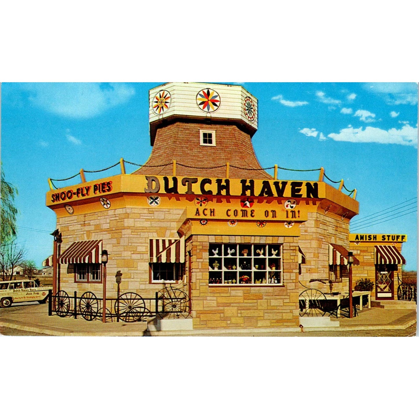 Vintage Postcard Dutch Haven Amish Store Soudersburg PA TD9-P1