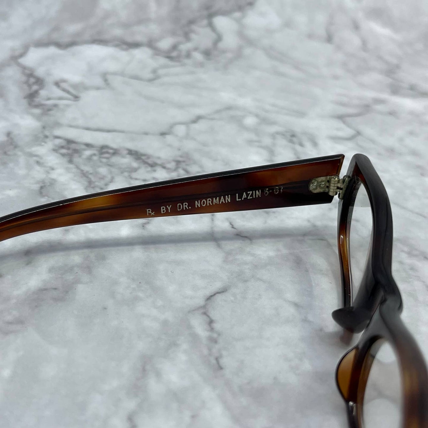 1967 Cat Eye Woman’s Eyeglasses Monogrammed Brown Tortoise Shell 5” TA9