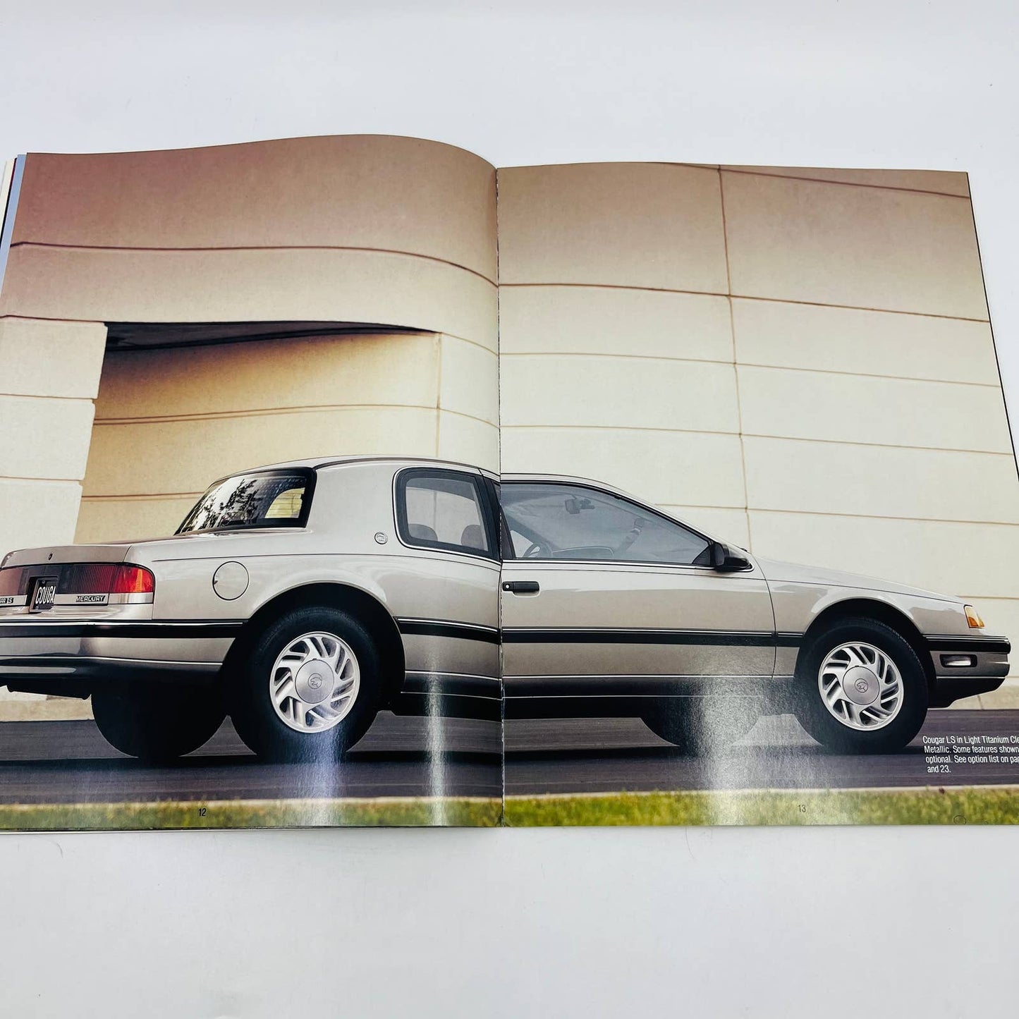 1990 Mercury Cougar Car Brochure Catalog BA1