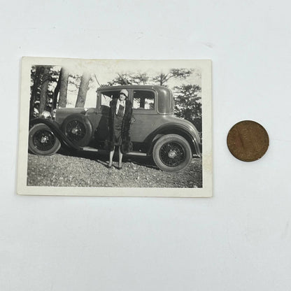 1920s Flapper Posing With Lincoln Automobile Car Photograph SC9