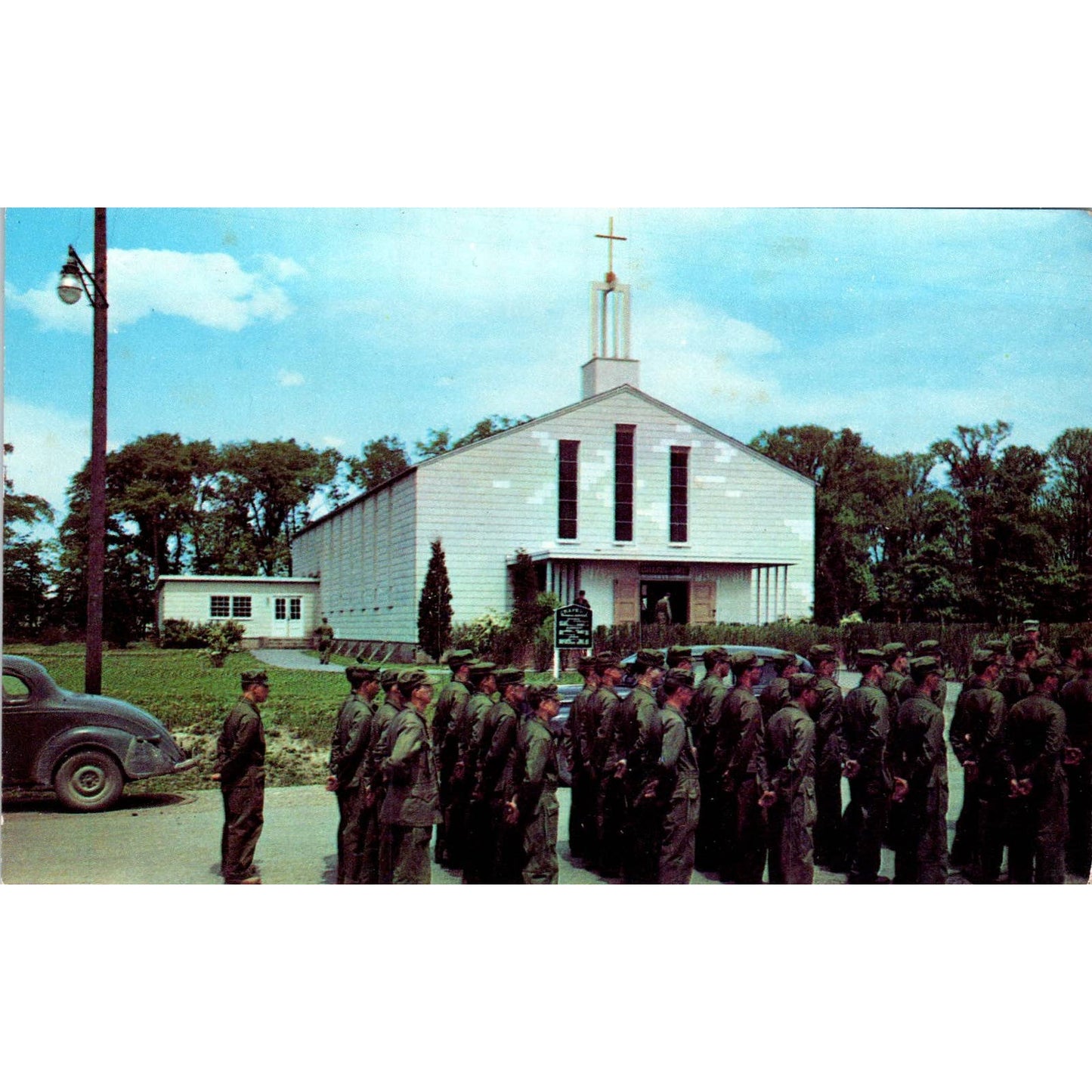 Chapel One Sampson Air Force Base Geneva NY - Original Postcard TJ7-RP1