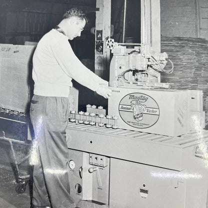 1940s Assembly Line Manufacturing Photo Maytag Washing Machines Chicago IL AA7-6