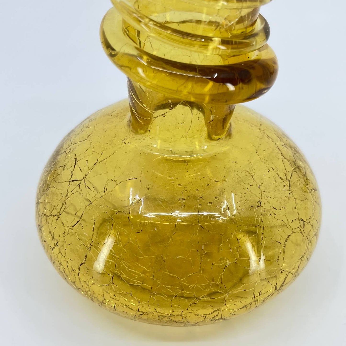 Vintage Blenko Crackle Golden Honey Amber Art Glass Vase 5.5” TE3