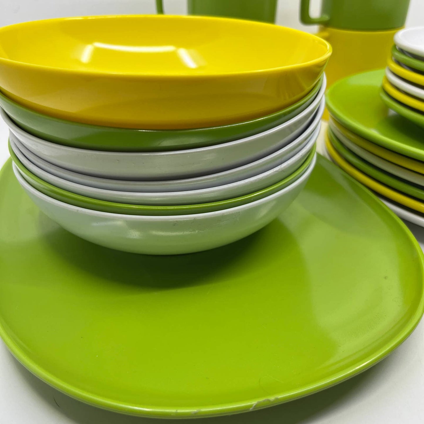 1960s Retro MCM Epicure TexasWare Melmac Melamine Yellow White Green Dishes TI1