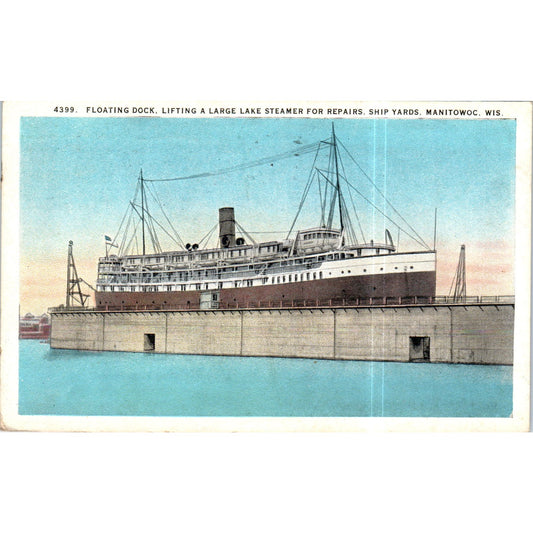 Lifting Large Steamer, Shipyards - Manitowoc WI 1929 Original Postcard P2-3