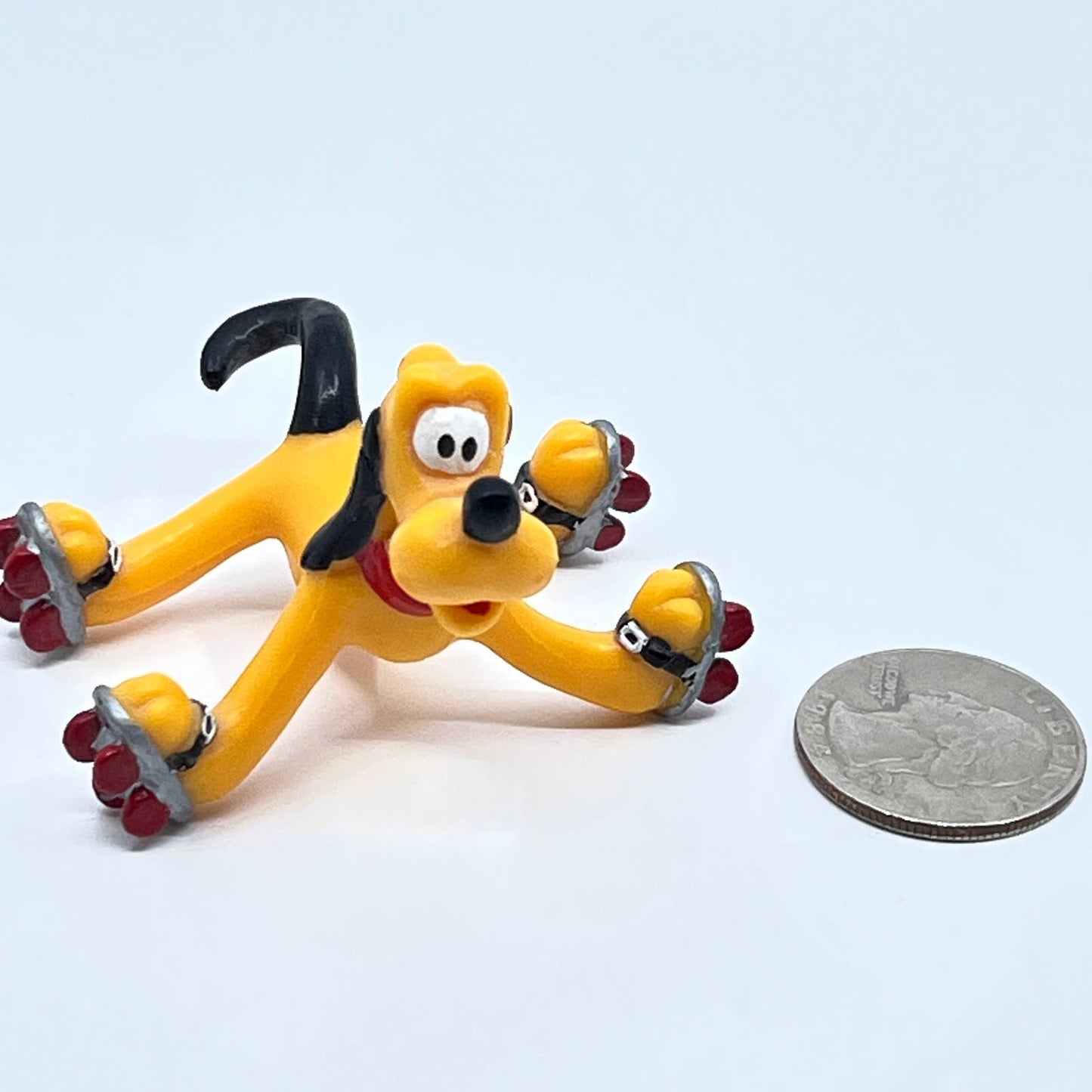 Vintage PVC Walt Disney Company Applause Pluto On Rollerskates Figure SD6