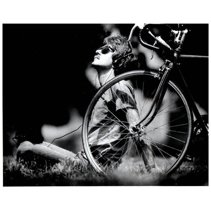 1987 Press Photo Cycling Bike Rider With Walkman Photo Steven LaBadessa 8x10 AD3