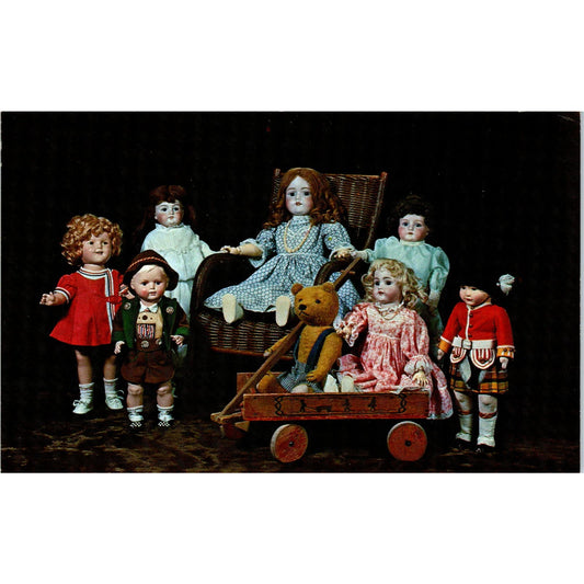 The Old Brown House Doll Museum Gothenburg Nebraska Original Postcard PB9