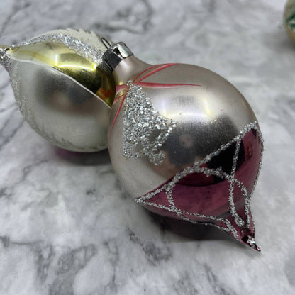Vintage Lot of 2 Teardrop Mercury Glass Ornaments Multicilor Mica Stencil OT1