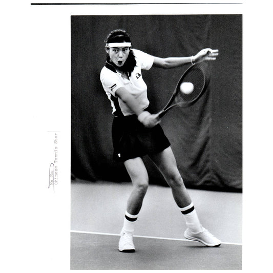 1983 Original Press Photo Women's Tennis Hu Na Japan ~8x10" AD2-2
