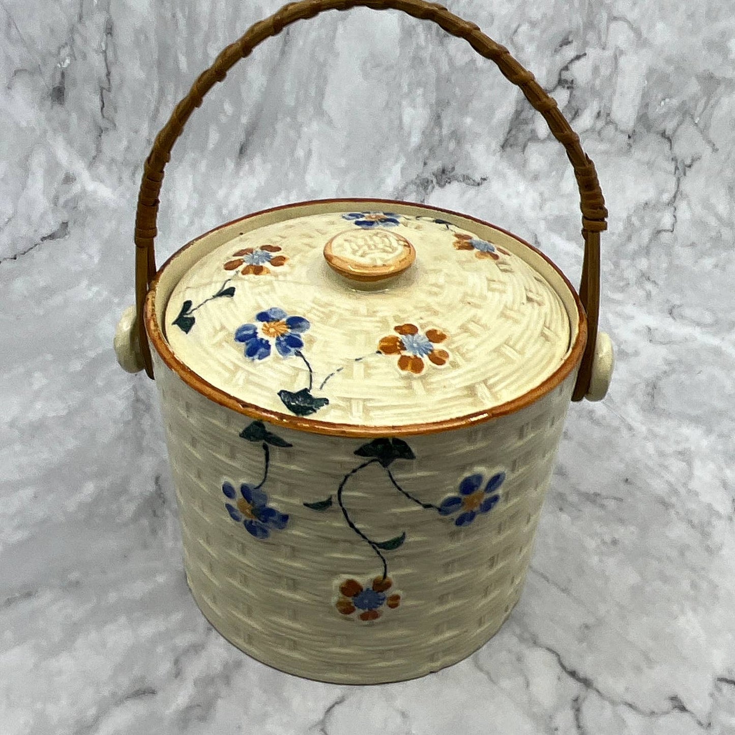 Vintage Japanese Ceramic Biscuit Jar Hand Painted Flower Basket Weave 4'' TI7