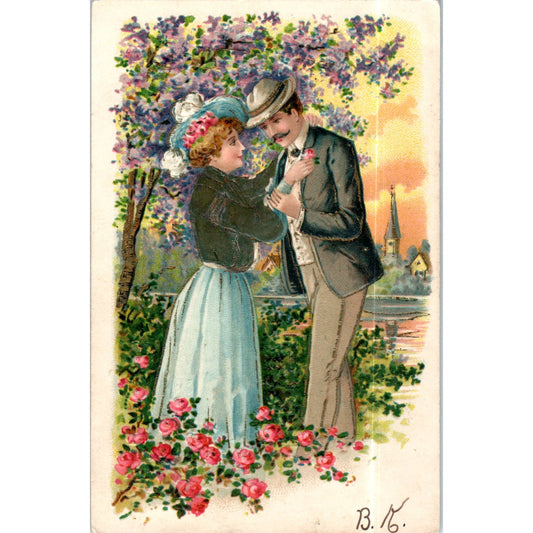 1906 Romantic Roses Courting Couple in Love Original Postcard P2-5