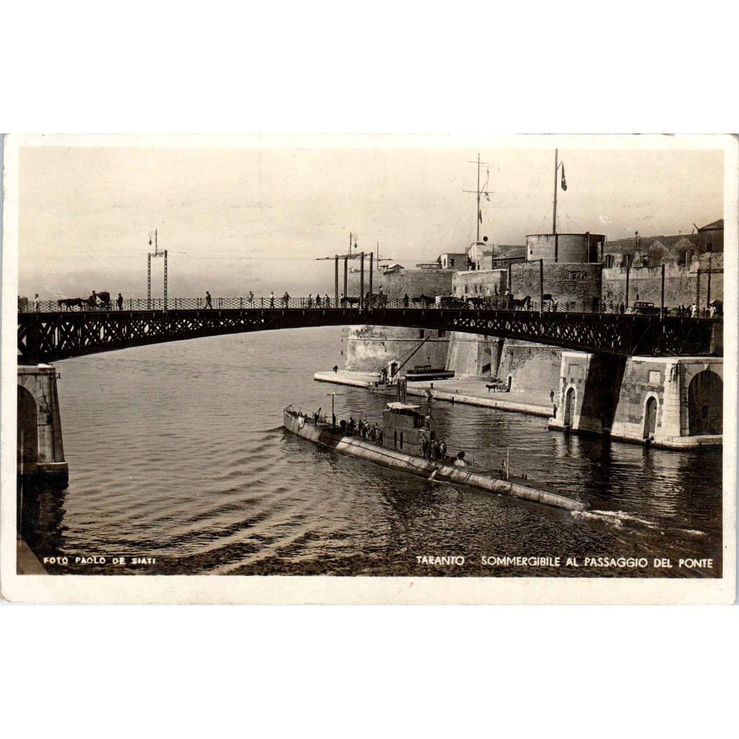 Taranto Sommergibile Al Passaggio Del Ponte - Original RPPC Postcard TJ7-RP1