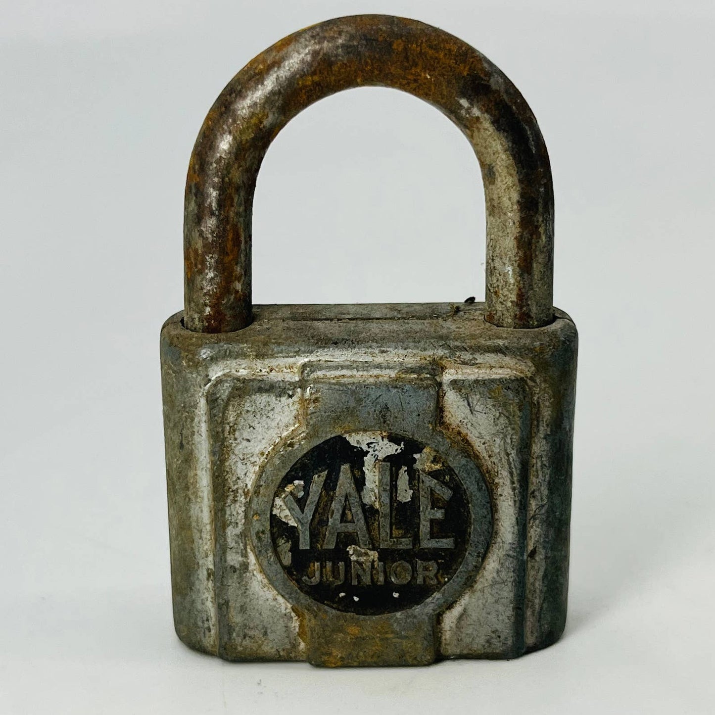 Vintage Art Deco Yale & Towne Yale Junior Lock Padlock No Key SA8-2