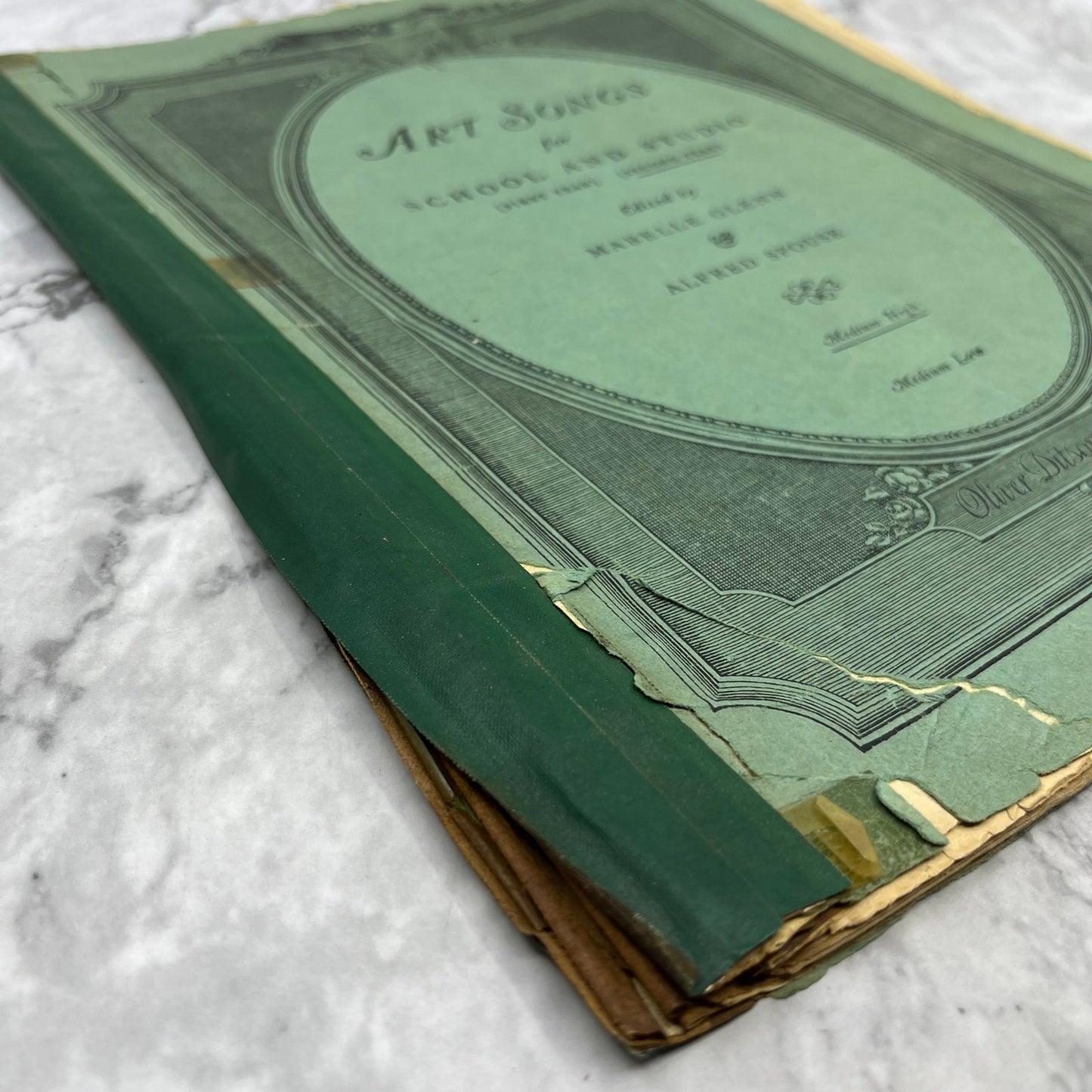 1934 Art Songs For School And Studio; Second Year; Medium Low Glenn & Spouse V39-1