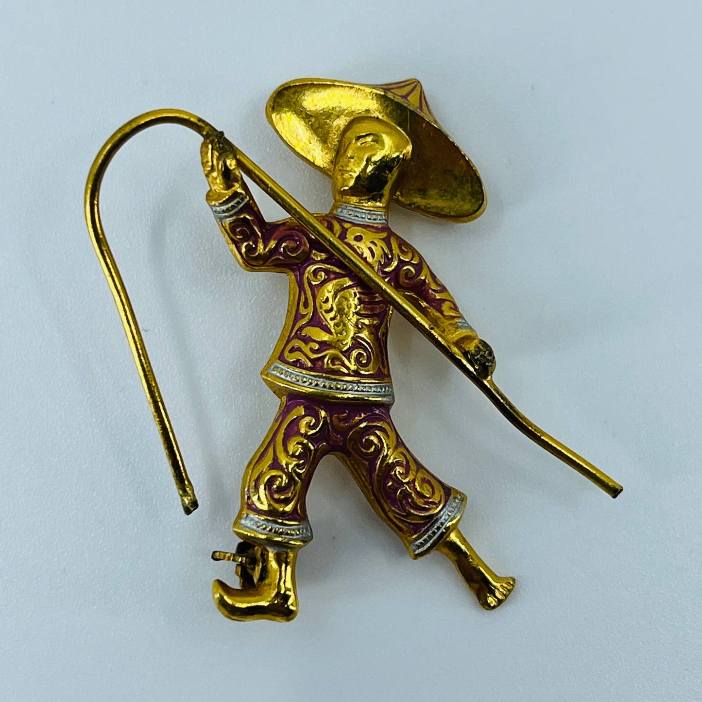 VTG Oriental Asian Figure Brooch Gold Tone Enamel Inlay SB2