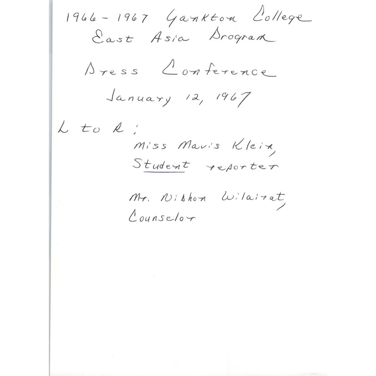 Yankton College Student Mavis Klein & Nishon Wilairat Original Photo 5x7 TK1-P5