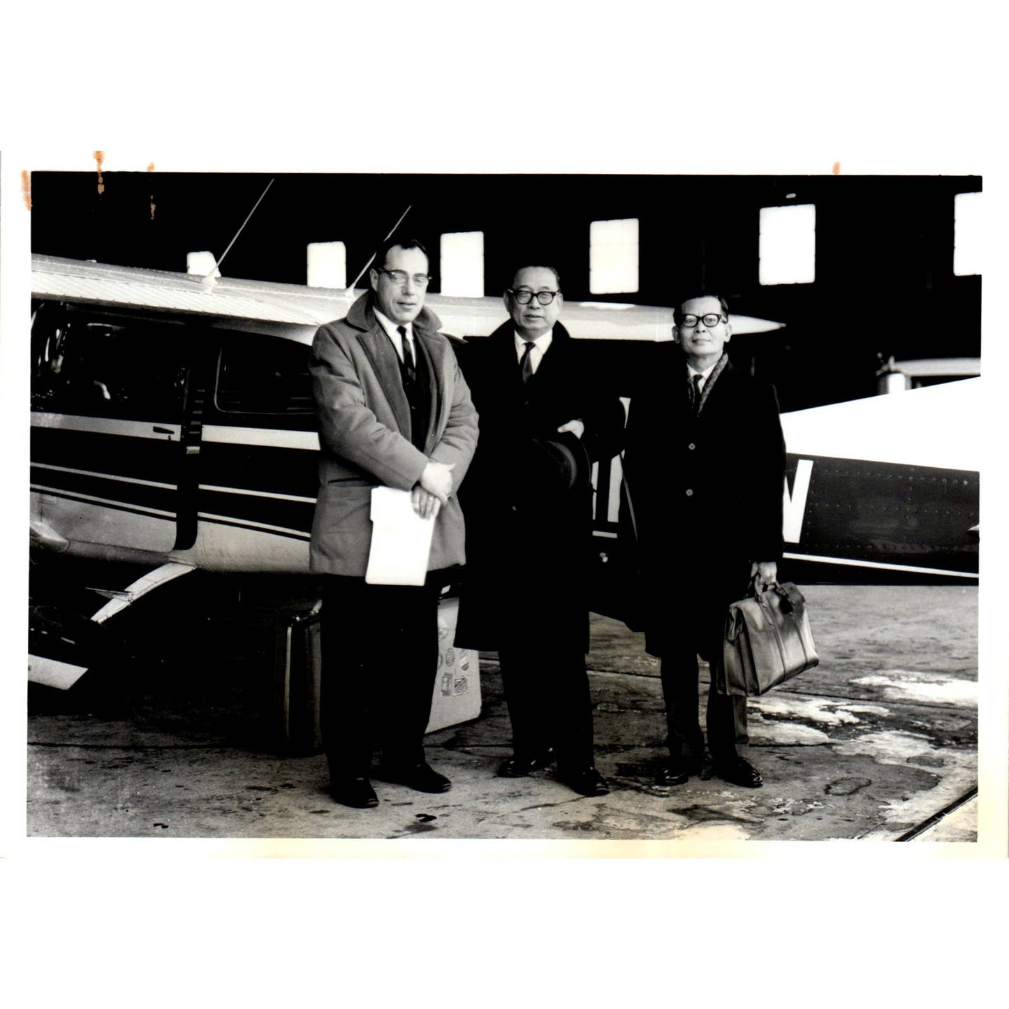 Sukich Nimmanahaeminda Thai Ambassador Yankton Airport 1967 Photo TK1-P5