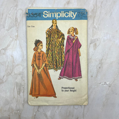 Vintage Pattern Simplicity 8354 One Size Caftan TE5
