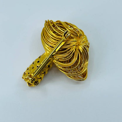 1970s MOD Mushroom Brooch Gold Tone Woven Metal Toadstool Pin 3D SA6