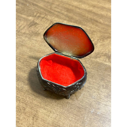 Vtg Art Nouveau Saccharine Victorian Trinket Box White Enamel Brass Japan 3” TG8