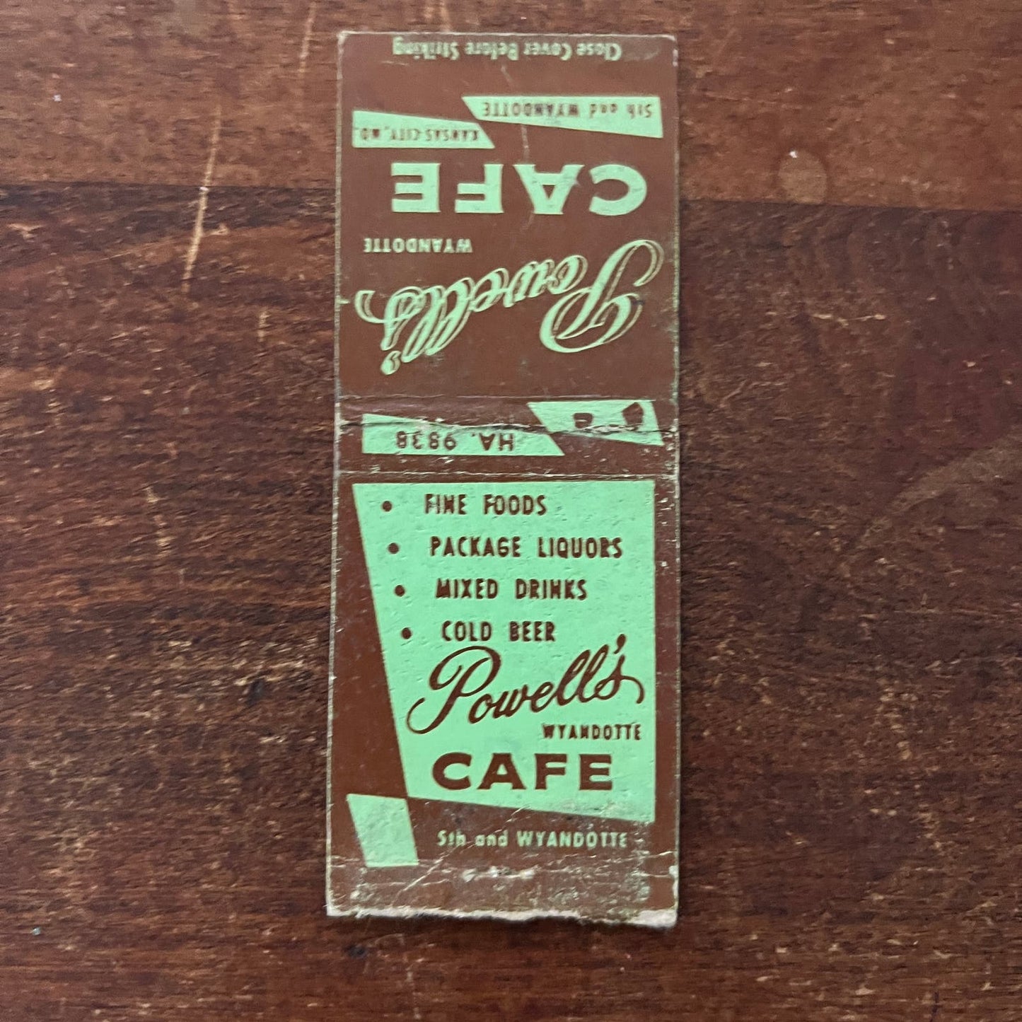 Powell's Cafe Kansas City Advertising Matchbook Cover SB3-M5