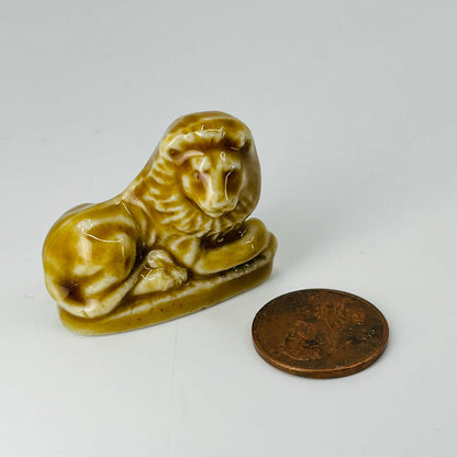 Vtg Ceramic LION Wade England Red Rose Tea Noah's Ark Mini Figurine 1.25” SA5