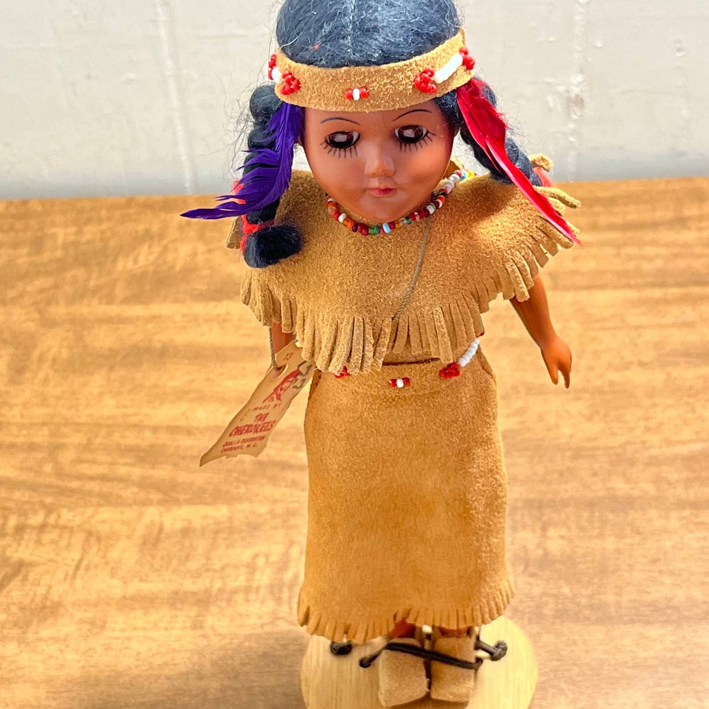VINTAGE NATIVE AMERICAN DOLL -INDIAN GIRL - CHEROKEE MADE MARY LAMBERT 11” TB2