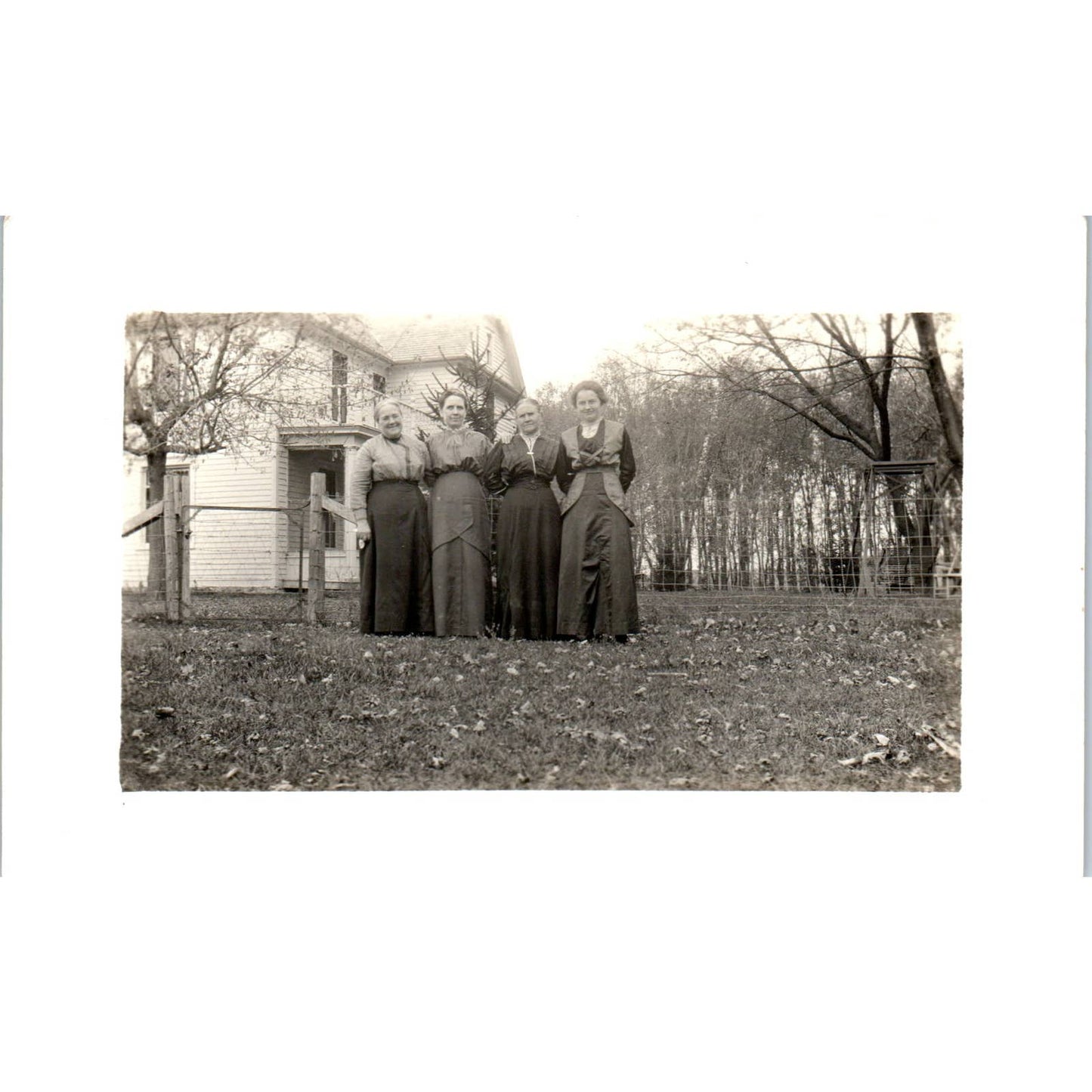 Antique RPPC Postcard Group of 4 Ladies in Black Skirts Outside Farmhouse EA3