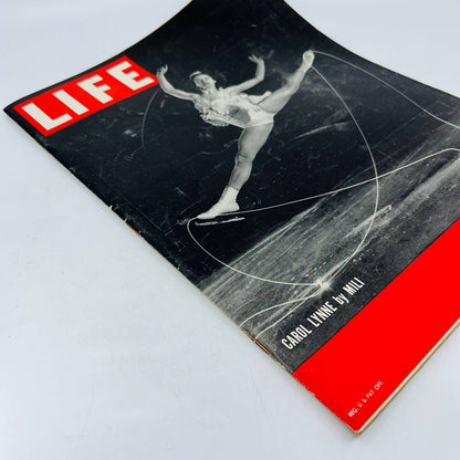 Life Magazine March 26, 1945 Carol Lynne B-29's Golden Gloves WWII NICE