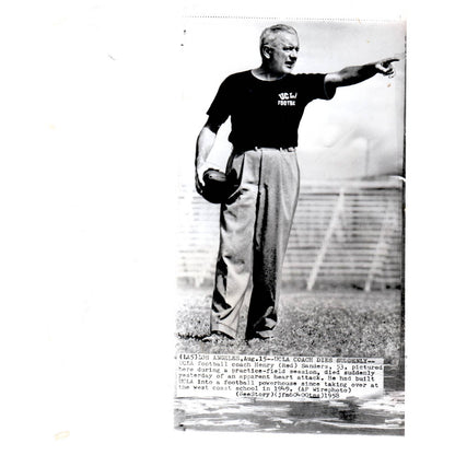 1958 Press Photo Football NCAA UCLA Coach Henry R. (Red) Sanders Dies 8x10" AD3
