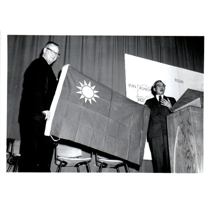China Ambassador Tsiang Presenting Flag to Pres. Ward Original Photo 5x7 B10