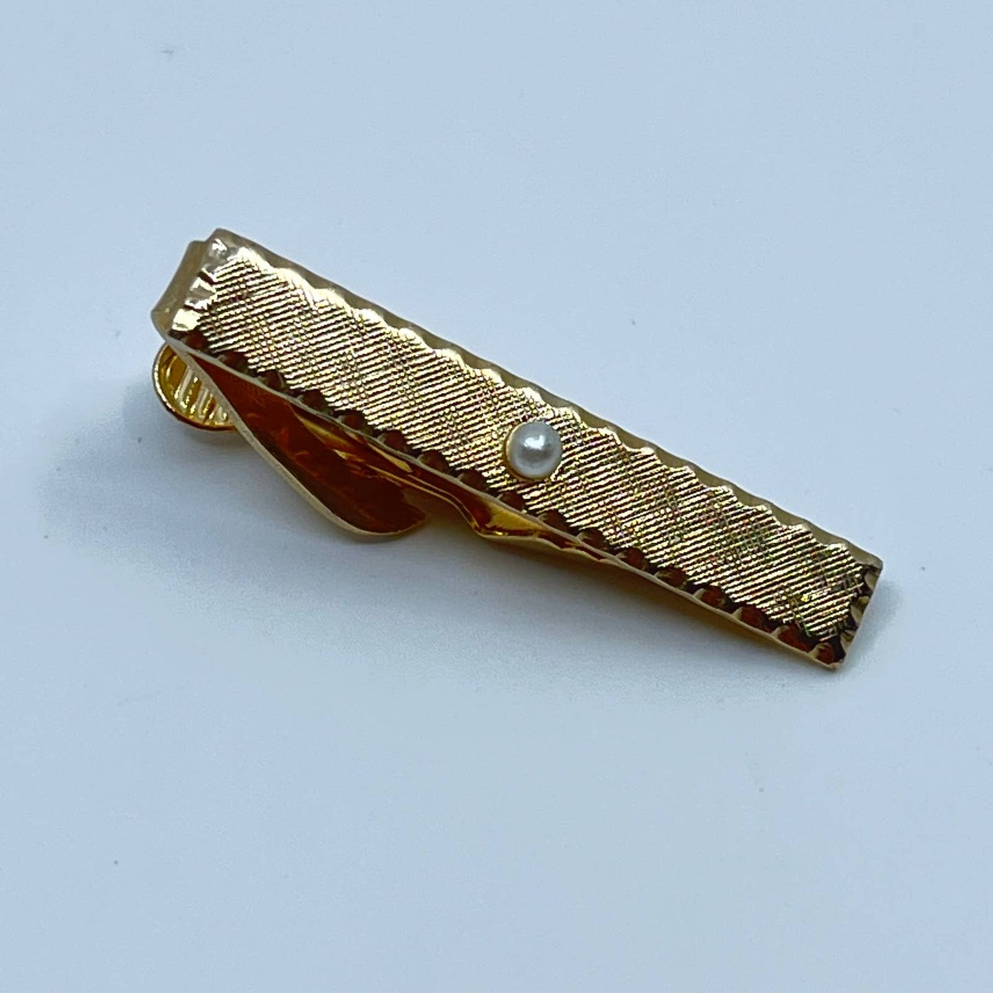 VTG Brushed Gold and Pearl Tone Tie Bar Tie Clip Tie Pin SC3